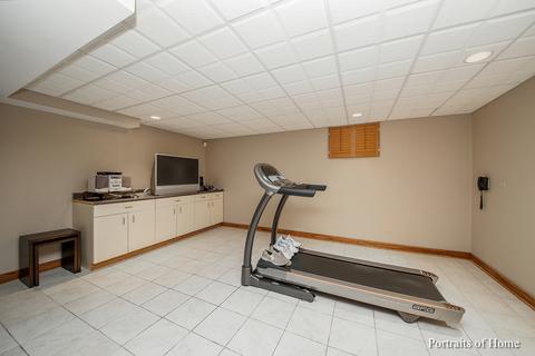1323 W Sable Dr, Addison, IL 60101 photo 32