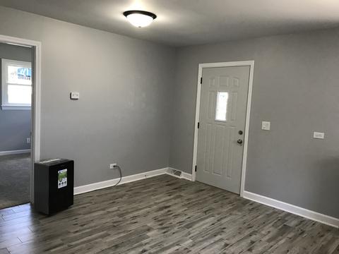 1607 Dearborn Ave, Aurora, IL 60505 photo 3