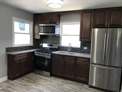 1607 Dearborn Ave, Aurora, IL 60505 photo 2