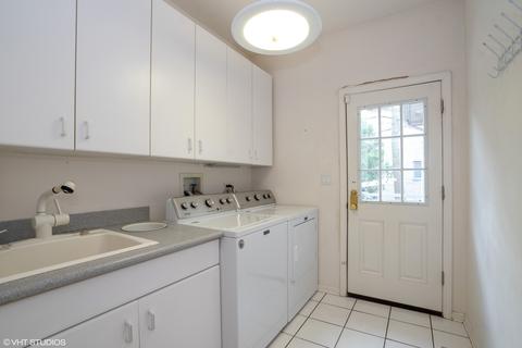 1848 Trails Edge Dr, Northbrook, IL 60062 photo 14
