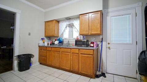 165 Harding St, Elgin, IL 60123 photo 3