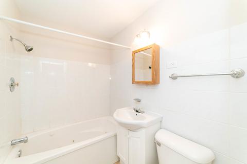 8542 S 77th Ct, Bridgeview, IL 60455 photo 9