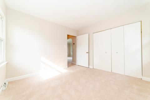 8542 S 77th Ct, Bridgeview, IL 60455 photo 6