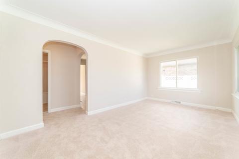 8542 S 77th Ct, Bridgeview, IL 60455 photo 3