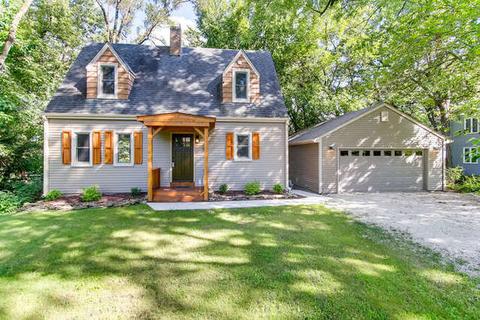 1215 Geringer Rd, Algonquin, IL 60102 photo 1