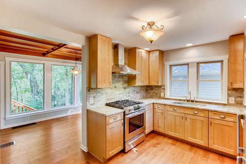 1215 Geringer Rd, Algonquin, IL 60102 photo 5