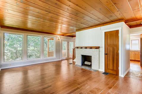1215 Geringer Rd, Algonquin, IL 60102 photo 2