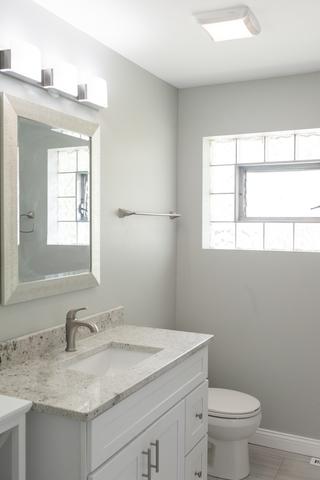 320 N Hillside Ave, Hillside, IL 60162 photo 7