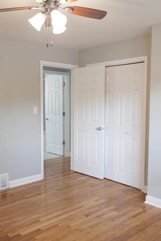 320 N Hillside Ave, Hillside, IL 60162 photo 12