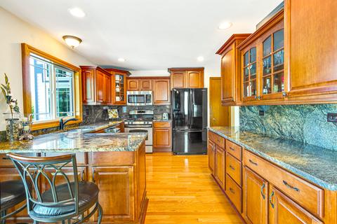 617 Winchester Ct, Bartlett, IL 60103 photo 10