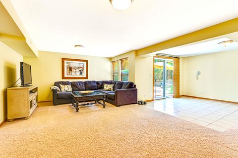 617 Winchester Ct, Bartlett, IL 60103 photo 32