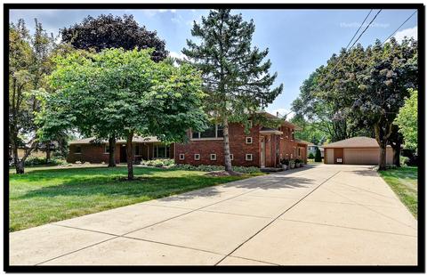 113 Willow Ln, Bristol, IL 60512 photo 3