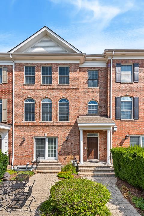 107 Spring Ave, Naperville, IL 60540 photo 1