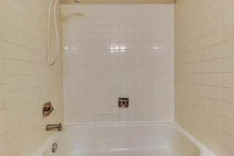 4590 Brigantine Ln, Hoffman Estates, IL 60192 photo 17
