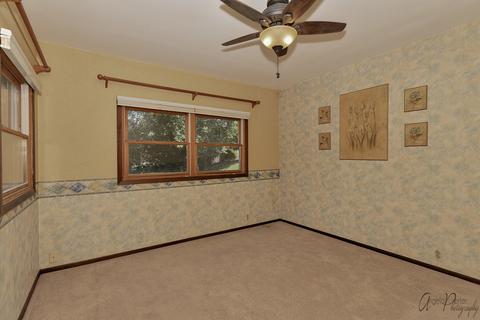 1012 Hayden Dr, Mchenry, IL 60051 photo 20