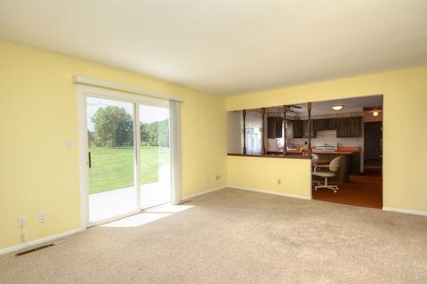 23115 Graf Rd, Harvard, IL 60033 photo 16