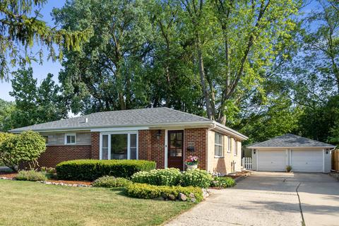 1020 Wakeman Ave, Wheaton, IL 60187 photo 1