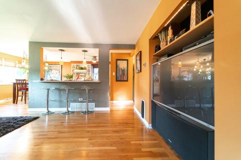 2735 E 127th St, Chicago, IL 60633 photo 4