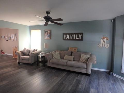 2216 Irvine Ln, Plainfield, IL 60586 photo 3
