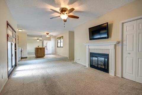 412 E Broadway St, Tolono, IL 61880 photo 14