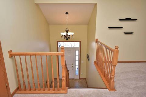 5203 Cobblers Xing, Mchenry, IL 60050 photo 4