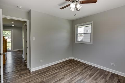 7535 S Ferdinand Ave, Bridgeview, IL 60455 photo 12