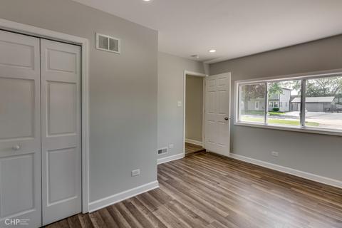 7535 S Ferdinand Ave, Bridgeview, IL 60455 photo 9