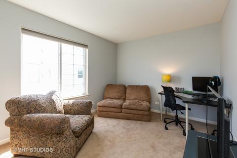 1658 Montclair Dr, Elgin, IL 60123 photo 14