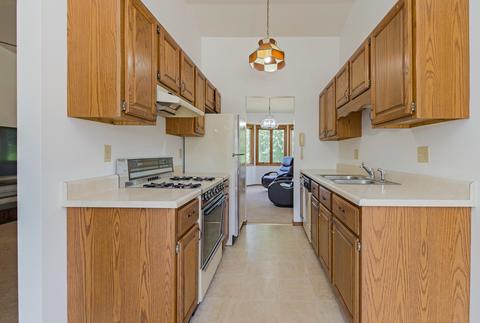 1302 Kern St, Normal, IL 61761 photo 10