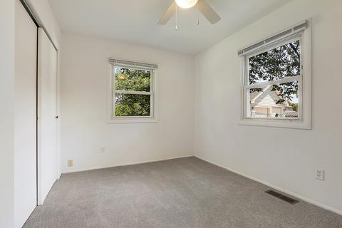 3237 Wallace Ave, Steger, IL 60475 photo 8