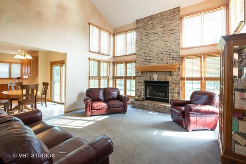 2041 Robinwood Dr, Algonquin, IL 60102 photo 10