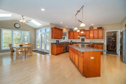13122 Taylor St, Plainfield, IL 60585 photo 12
