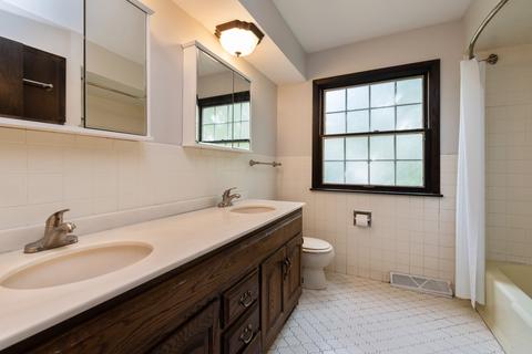 20540 Marathon Ct, Olympia Fields, IL 60461 photo 9