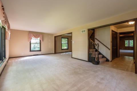 20540 Marathon Ct, Olympia Fields, IL 60461 photo 2