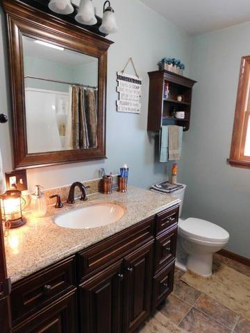 110 E Odell St, Gardner, IL 60424 photo 9