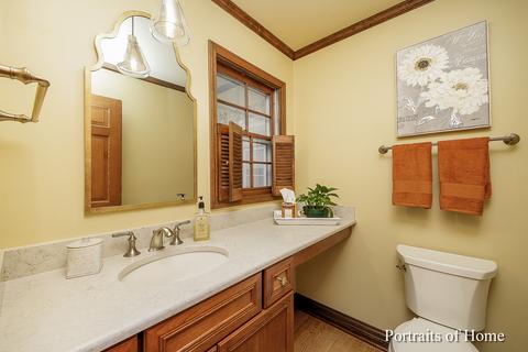 633 Brighton Dr, Wheaton, IL 60189 photo 9