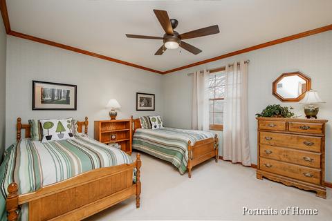 633 Brighton Dr, Wheaton, IL 60189 photo 13