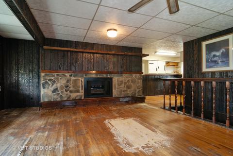 1502 Superior St, Aurora, IL 60505 photo 5
