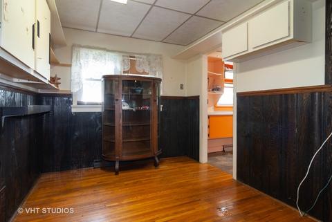1502 Superior St, Aurora, IL 60505 photo 6