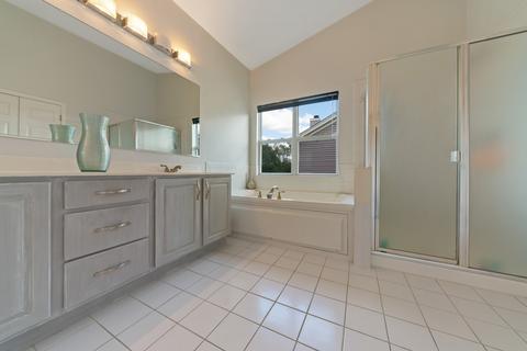 1900 Broadsmore Dr, Algonquin, IL 60102 photo 16
