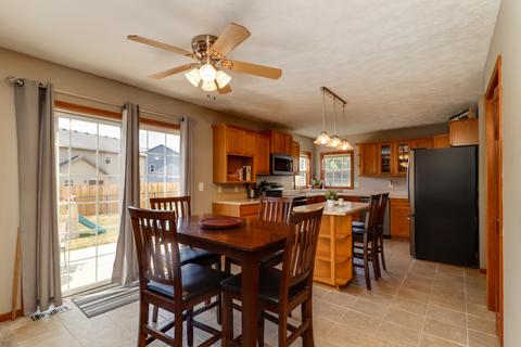 1533 Torrey Pines Rd, Normal, IL 61761 photo 16