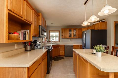1533 Torrey Pines Rd, Normal, IL 61761 photo 5