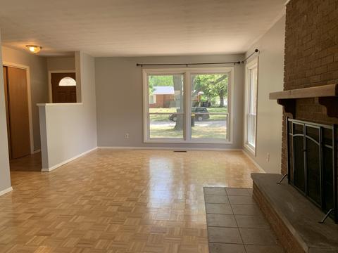 1203 N Walnut St, Normal, IL 61761 photo 4