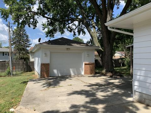 1203 N Walnut St, Normal, IL 61761 photo 2