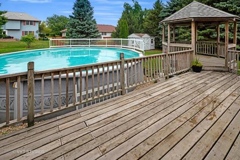203 Deerhaven Dr, Minooka, IL 60447 photo 22