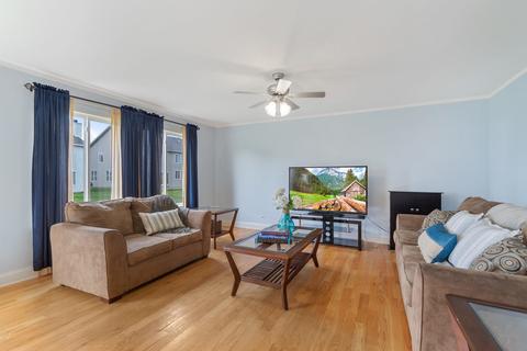 3910 Hoffman St, Plano, IL 60545 photo 8