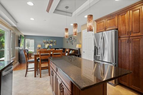 1131 Locust Ct, Bartlett, IL 60103 photo 9