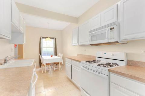 2322 Reflections Dr, Aurora, IL 60502 photo 12