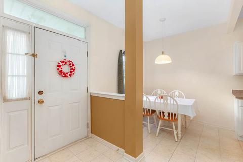 2322 Reflections Dr, Aurora, IL 60502 photo 4