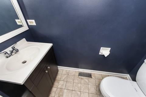 4571 Olmstead Dr, Hoffman Estates, IL 60192 photo 16